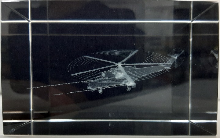 7080003-11  продукция из стекла  М-24. Стекло с лазерным изображением (большое)