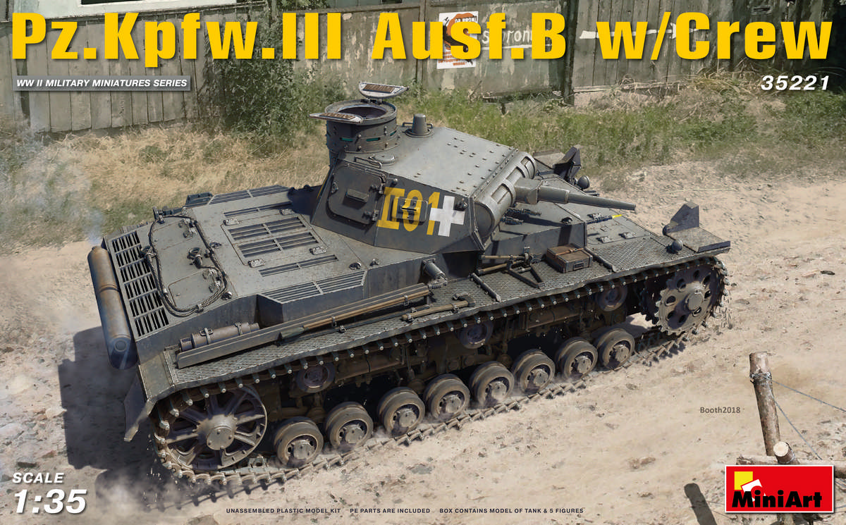 35221  техника и вооружение  Pz.Kpfw.III Ausf.B w/Crew  (1:35)