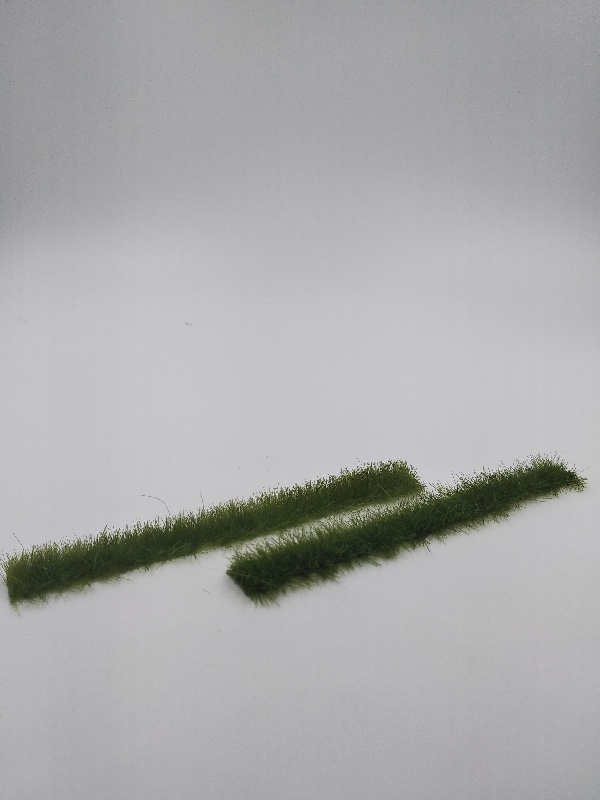 3037  материалы для диорам  Полоски травы темно-зеленые 5мм 8 шт