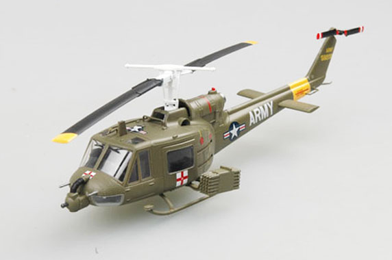 36908  авиация  Вертолет UH-1B во Вьетнаме