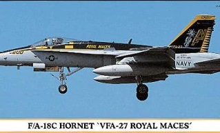 00166  авиация  F/A-18C VFA-27 Royal Maces  (1:72)