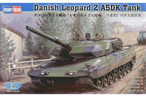 82405  техника и вооружение  Danish Leopard 2A5DK  (1:35)