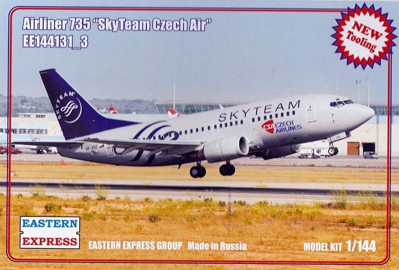 144131_3  авиация  Airliner 735 "SkyTeam Czech Air" (1:144)